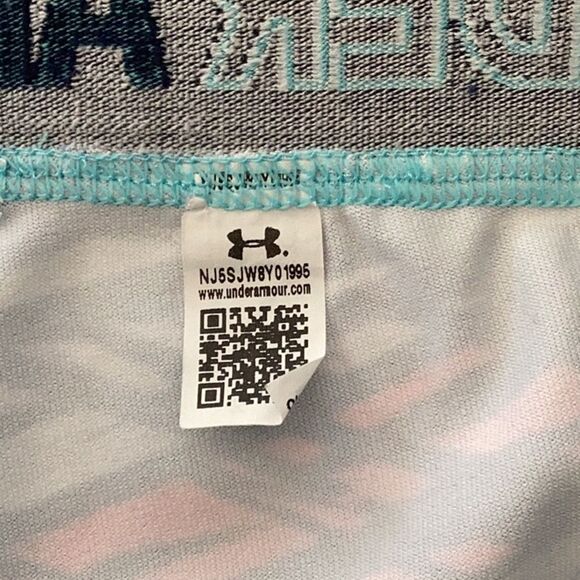 UNDER ARMOUR GIRLS EXTRA LARGE CROPPED LEGGINGS - Picture 3 of 3